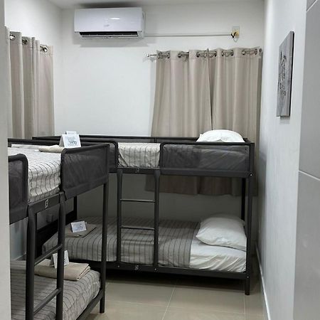 203 Miami Shared Rooms For Men Central Comfortable, Affordable Exteriér fotografie