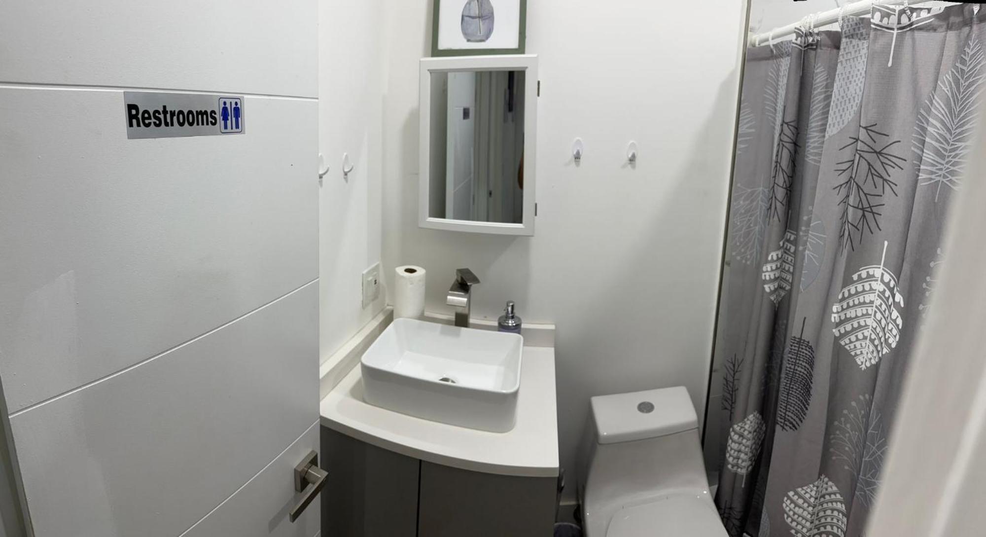 203 Miami Shared Rooms For Men Central Comfortable, Affordable Exteriér fotografie